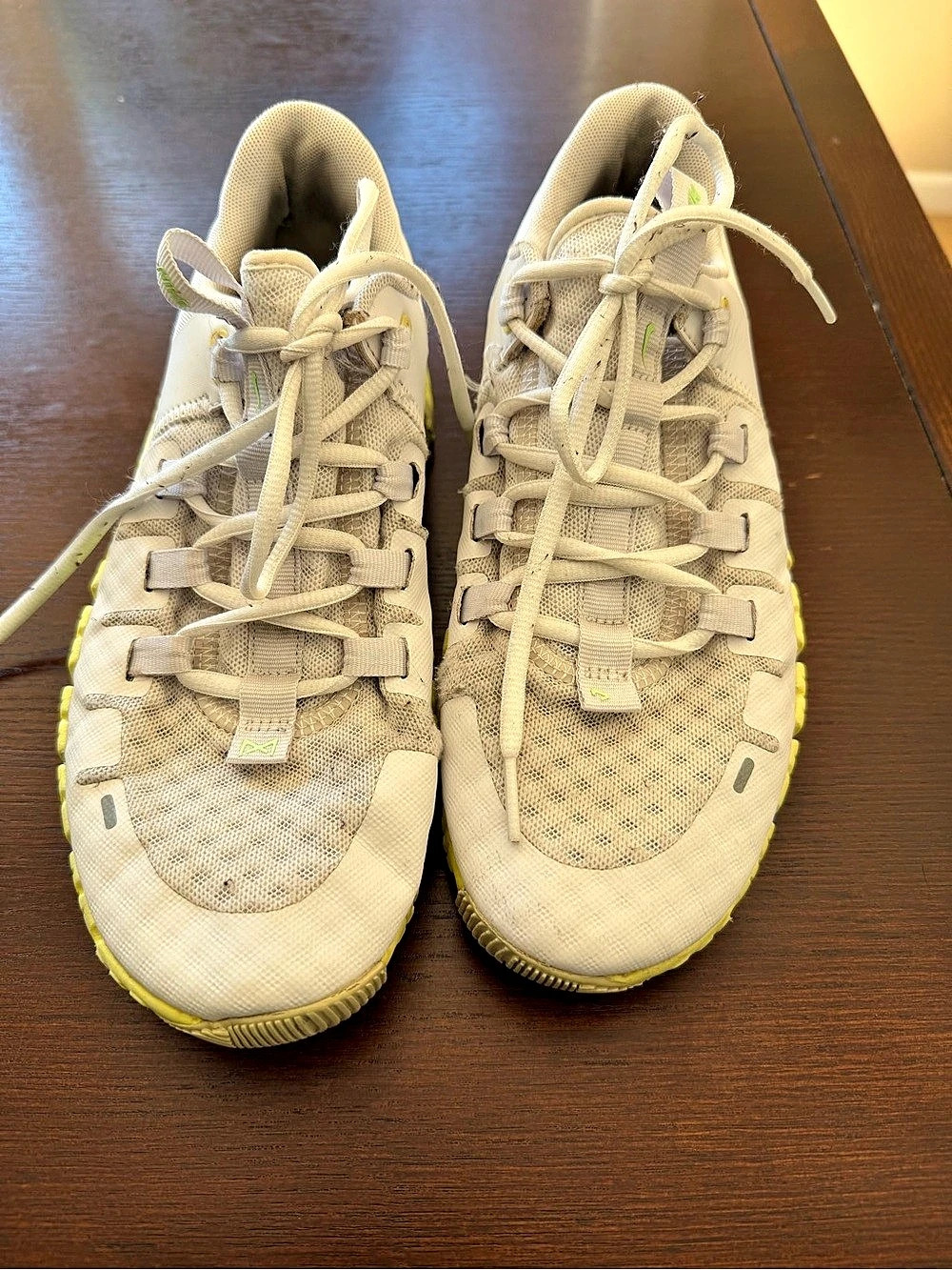 Nike Free Metcon Athletic Shoes White & Yellow Women 9